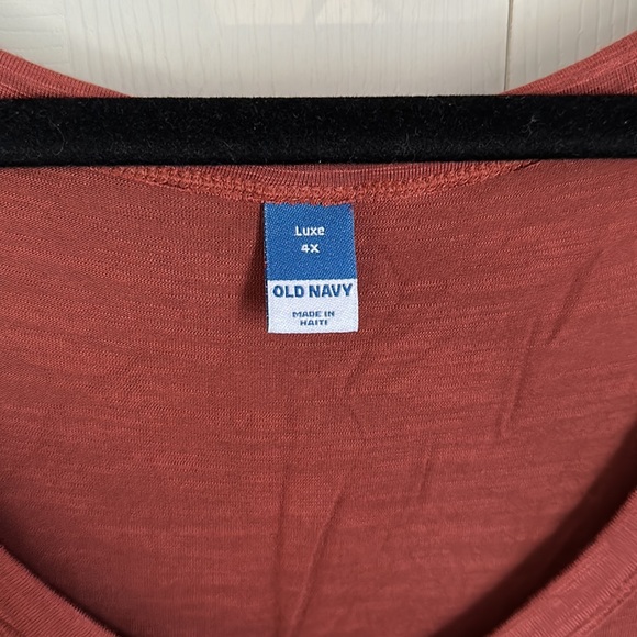 NWOT Soft Sleevles V neck Top - Picture 2 of 6